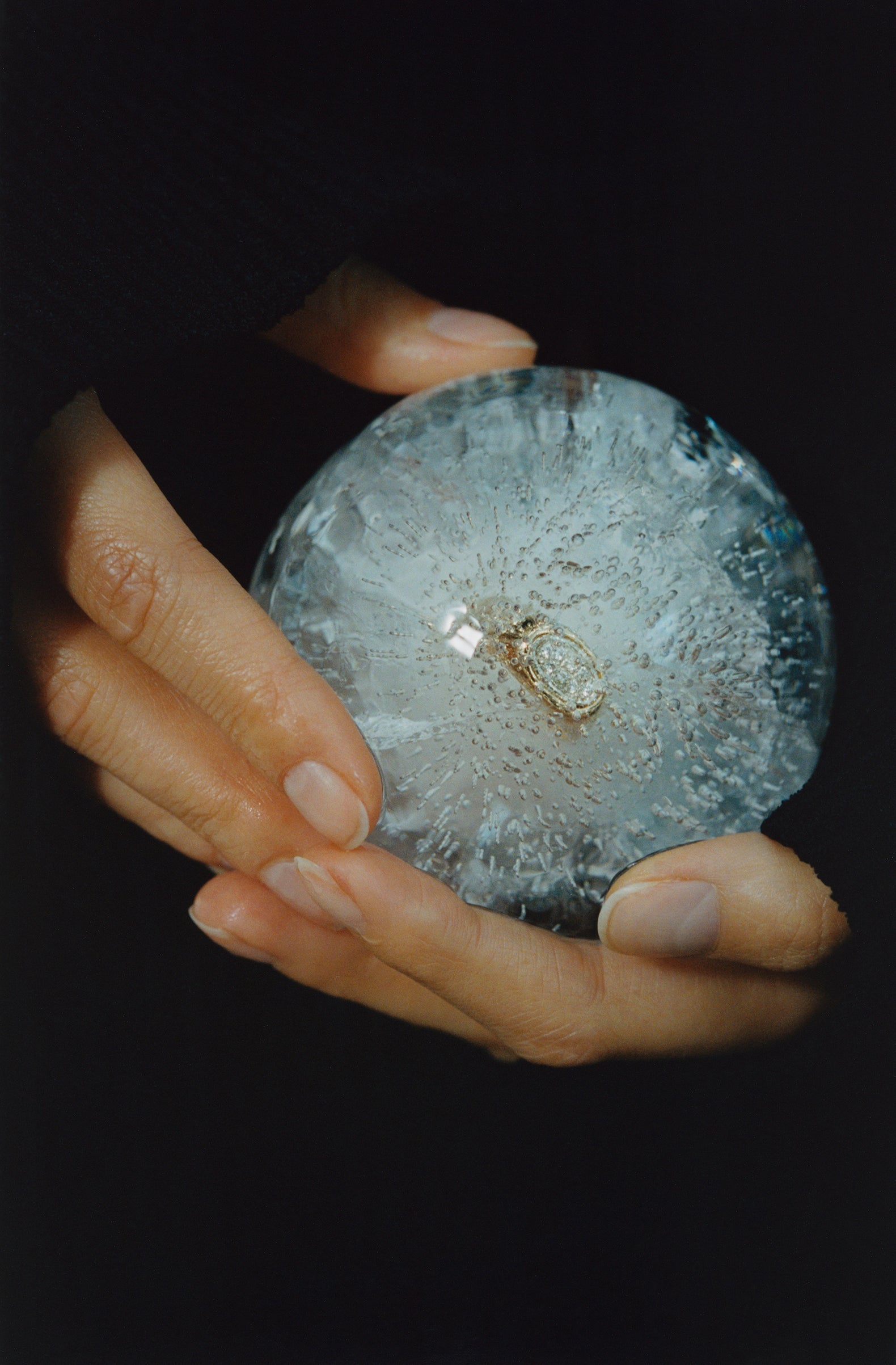 Diamond Frost Signet